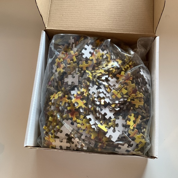 *NIB* LEGO Minifigure Faces 1000 piece Puzzle - Picture 3 of 5